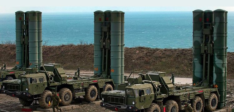 Турция получи от Русия първата пратка от системата С-400