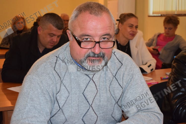 Общинският съветник Гроздан Колев алармира за недопустими битови условия в кв."Студен кладенец"