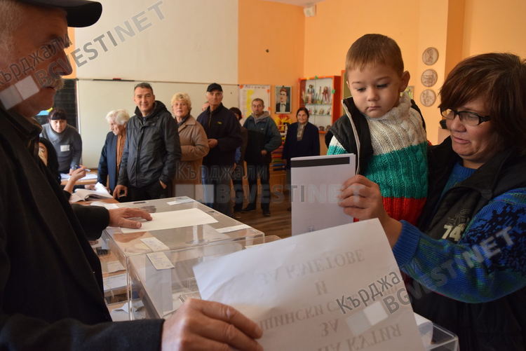 Мнозинството от кърджалийци предпочитат компетентен кмет, честността е на заден план