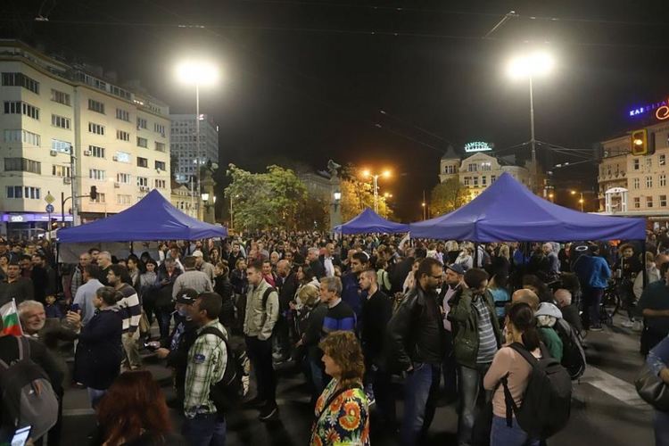 Вдигнаха блокадата на Орлов мост