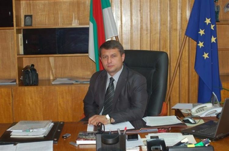Двама полицаи с награди за празника на българската полиция