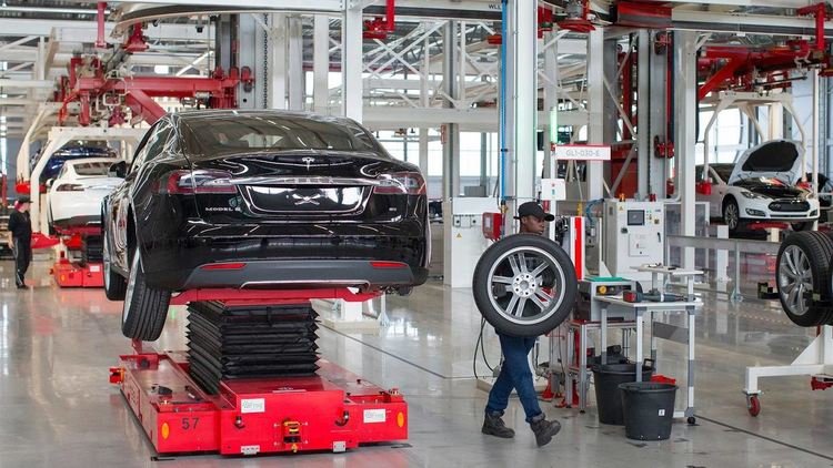 Tesla инвестира €4 милиарда в завода си в Берлин