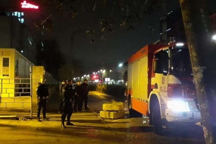Двама загинали след взрив и пожар в "Пирогов"