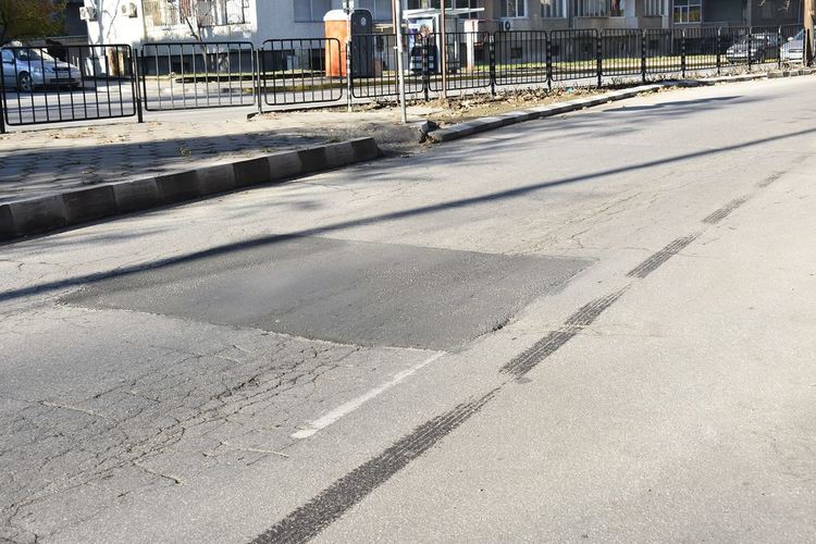 Асфалтираха участъци от уличната мрежа в Асеновград