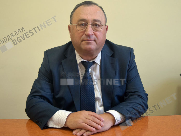Расим Муса: Очаквам отнетото в Швеция българче да се върне у нас скоро
