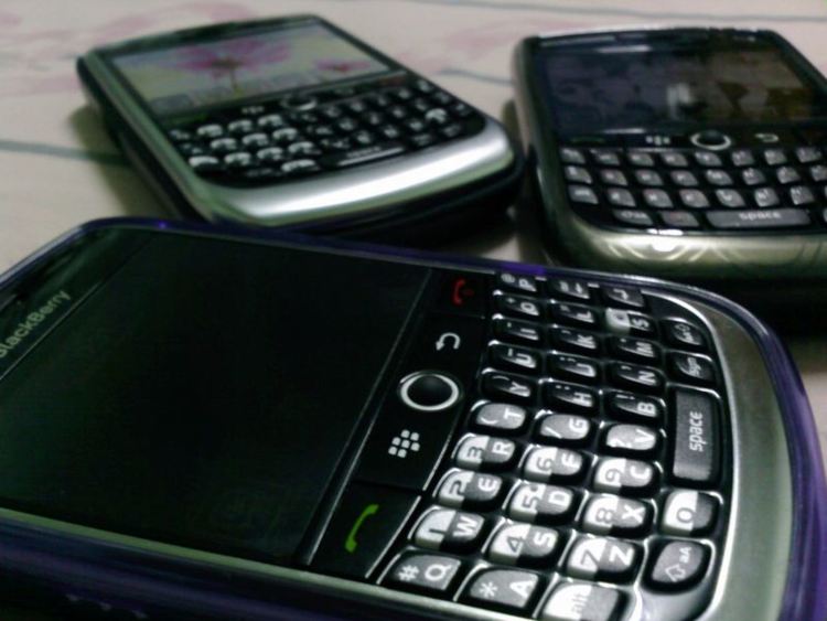 Спира производството на смартфони BlackBerry