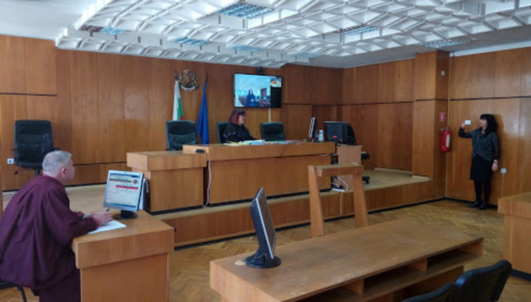 Окръжният съд в Смолян отлага насрочените дела за 30 дни до средата на април