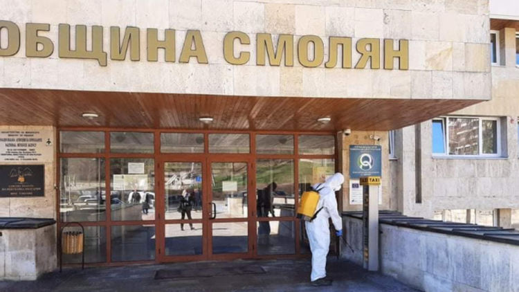 Община Смолян прави списък с доброволци в кризата с корона вируса