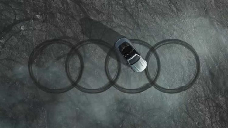 Mercedes се пошегува с Audi (видео)