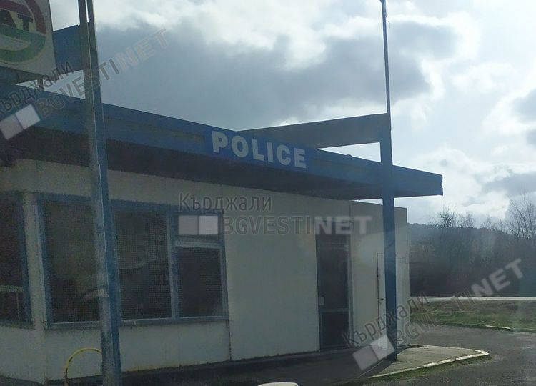 Погнаха лъжците, опитали се да подведат полицаите на КПП-тата на Кърджали по празниците