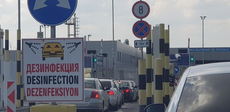 Затварят границата за идващите за началото на месец Рамазан изселници