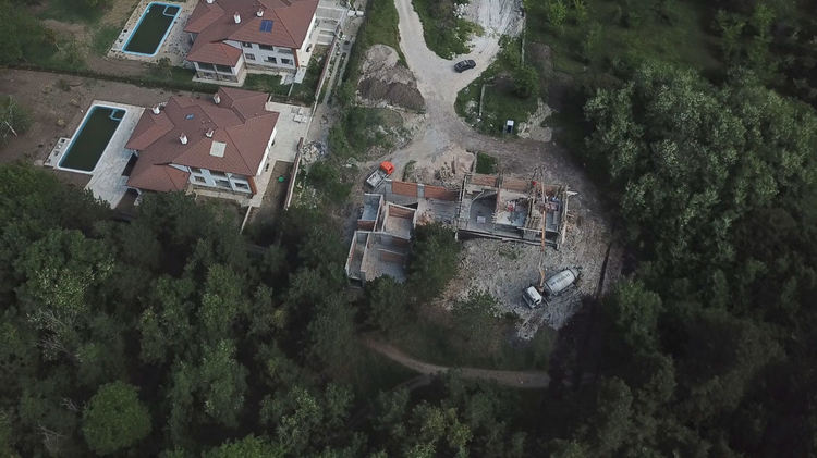 Отворено писмо до тези, които предприеха и допуснаха надробяването на бившите футболни игрища на Ямача