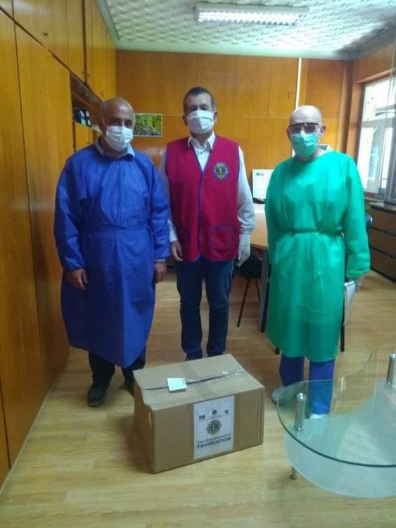 Лайънс клуб Смолян дари предпазни средства на болницата в Смолян
