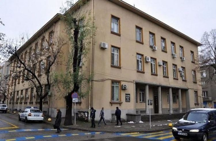 Съдят димитровградски нотариус за престъпление по служба 