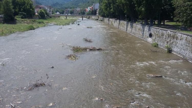 Община Асеновград наблюдава водните басейни във връзка с очакваните валежи