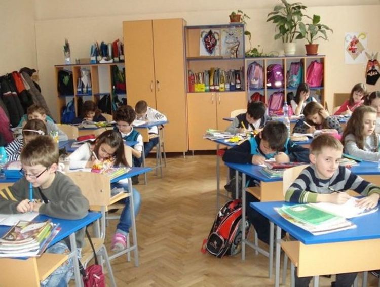 Успехът от изпитите на седмокласниците през миналата година е бил между 3 и 3.30