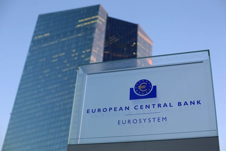  Доходите в страните от еврозоната са спаднали със 7 процента заради пандемията, отчете ЕЦБ