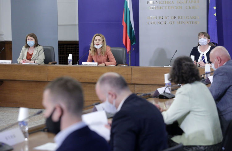 Регистрираните безработни у нас са 277 610 