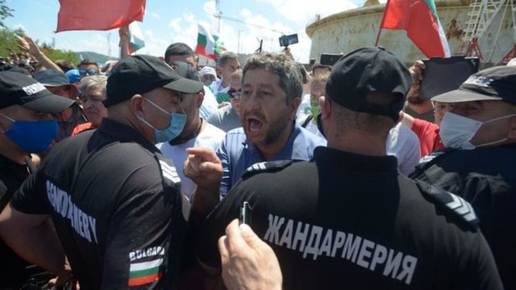 Христо Иванов: Кирилов и Маринов трябва да подадат оставки като министри