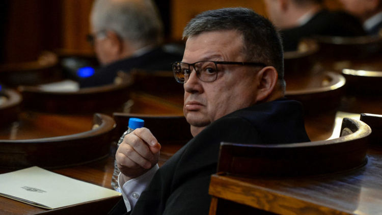 "Осемте джуджета": И подписът на Сотир Цацаров се появява в документи
