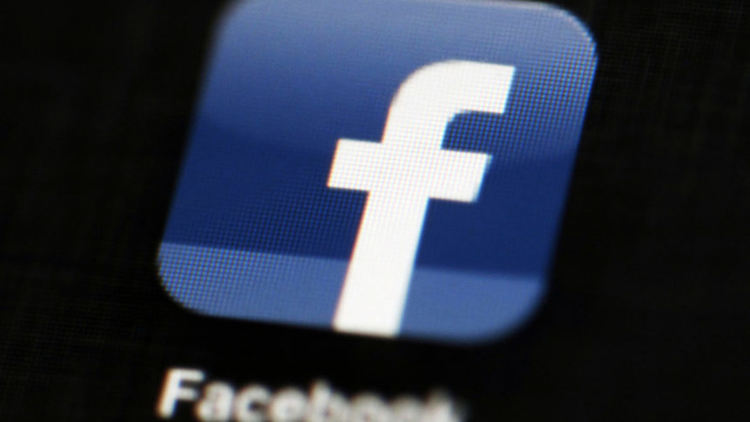 Facebook забранява отричането на Холокоста