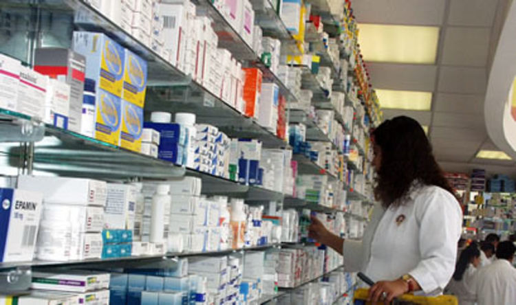 Държавата целенасочено влошава достъпа до лекарства, платени от НЗОК