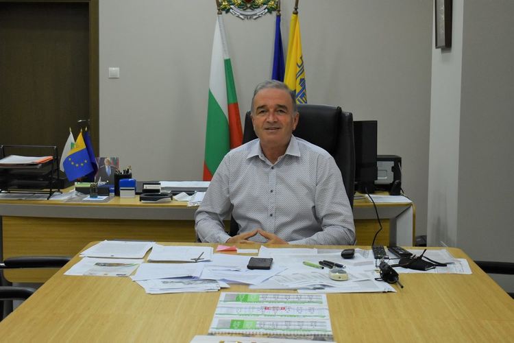 Кметът на Асеновград номиниран за "Кмет на годината 2020 г."