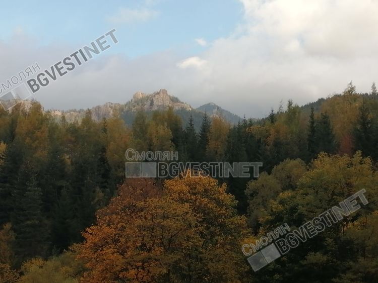 Облаците намаляват до слънчево време, но ще е ветровито