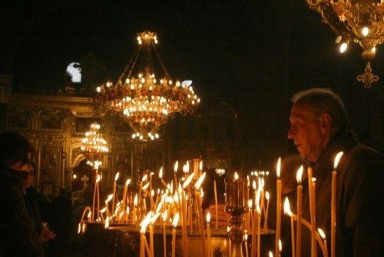Архангелова задушница е, християните се молят за душите на починалите
