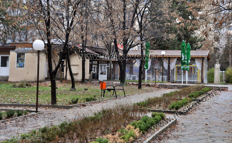 Дават под наем парк „Буркана“, още търсят наемател на парк „Бяло море“