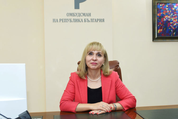 Омбудсманът препоръча на ВиК Хасково и на операторите в още седем области да не вдигат цената на водата