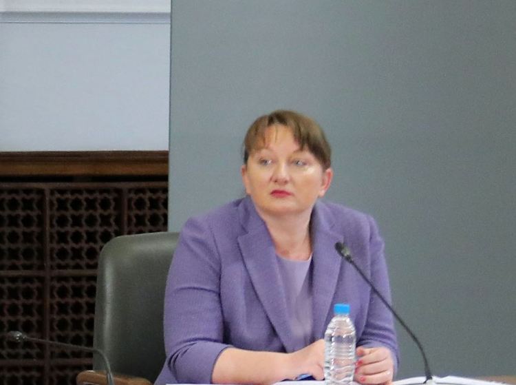 Ще се регламентира трудова злополука при работа в домашна среда, обяви Сачева