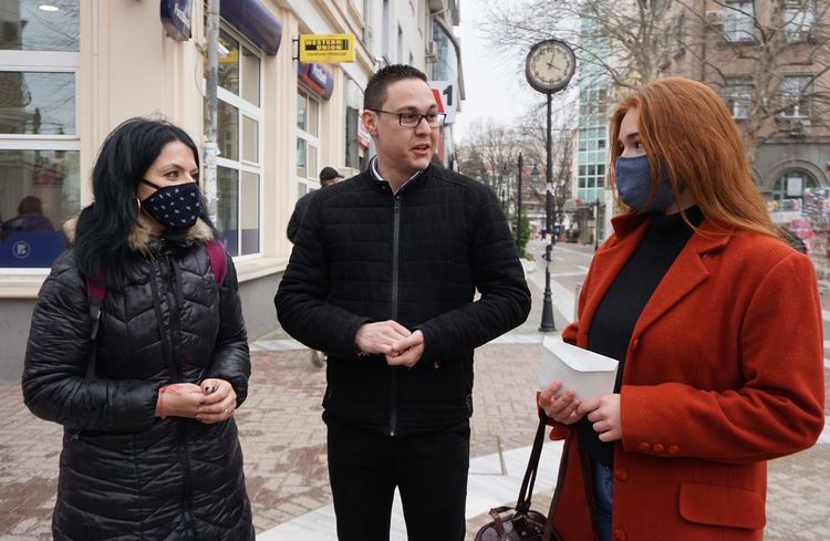 Средствата от капачките в Голямото сърце отиват за лечението на Гого