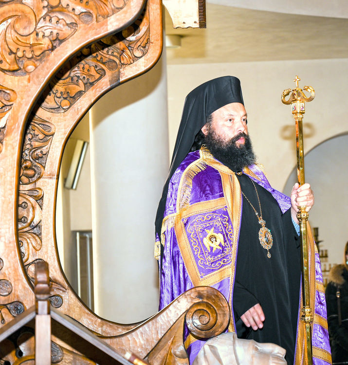 Архиерейски богослужения на епископ Висарион за Лазаровден и Цветница