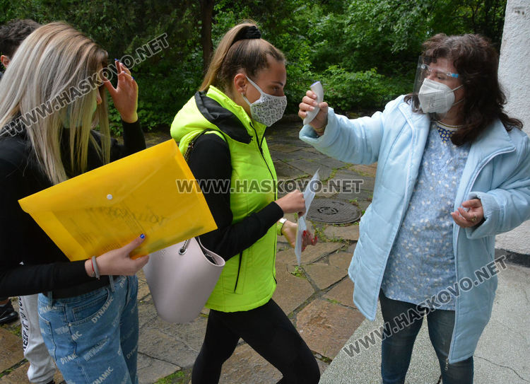 Английският е най-желан за втората матура от зрелостниците в Хасковско