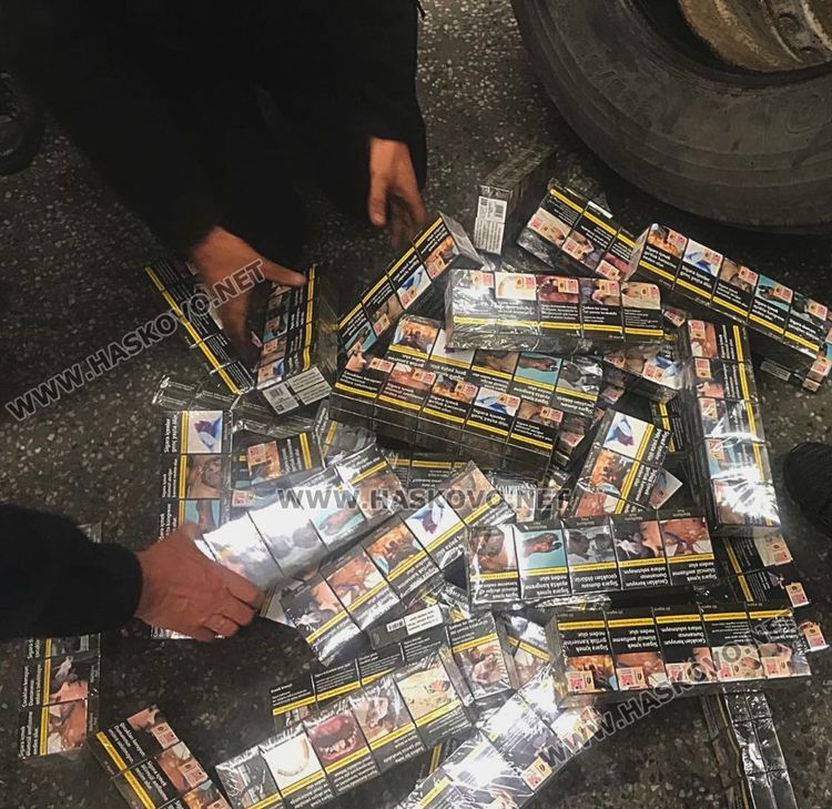 1600 кутии контрабандни цигари в тайници на камиони на ГКПП Капитан Андреево