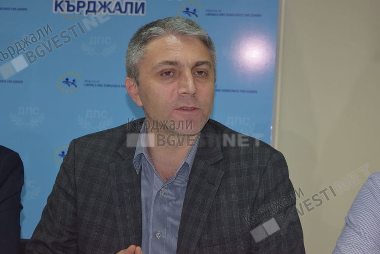Най-вероятно Мустафа Карадайъ ще води листата на ДПС в Кърджалийски избирателен район