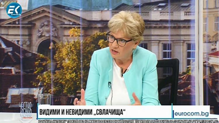 Министър Комитова за случващото се в "Автомагистрали" и АПИ