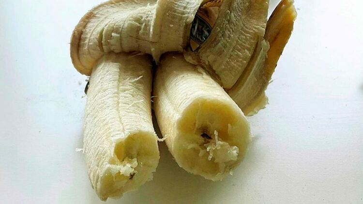 Двоен банан шокира гладен студент