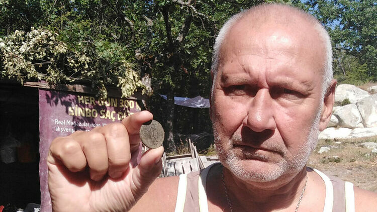 Рядка монета, открита на Перперикон, допълва тезата, че там се е намирал храмът на Дионис