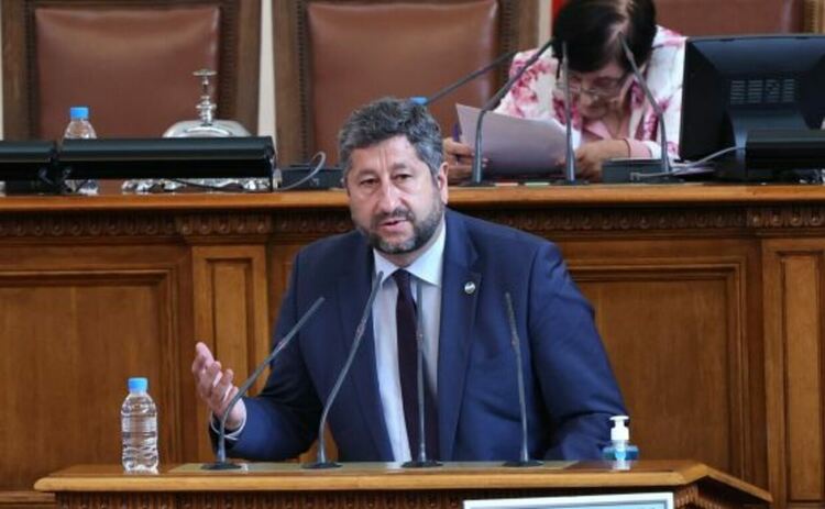 Христо Иванов: Новият кабинет да държи дистанция от ДПС и ГЕРБ