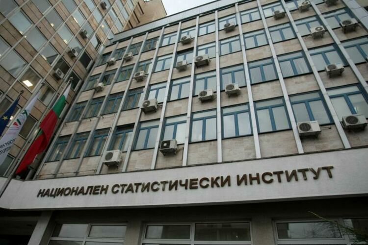 Националният статистически институт разяснява какви данни се попълват в електронната преброителна карта