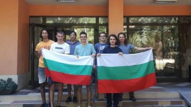 Второ място за България, с участието на Любен Балтаджиев, на Балканиадата по математика