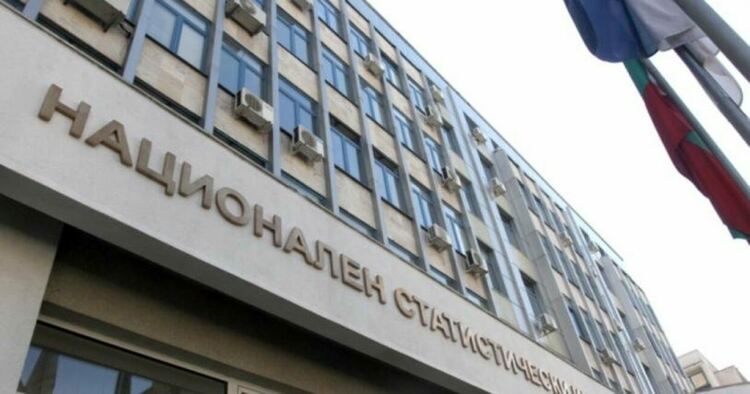 Преброителите не изискват лични документи и не раздават декларации за подпис