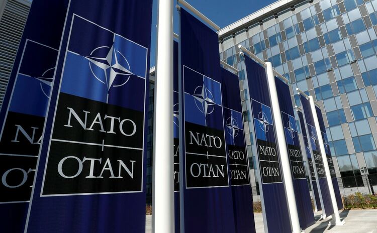 НАТО изгони от Брюксел 8 руски шпиони, прикрити като дипломати