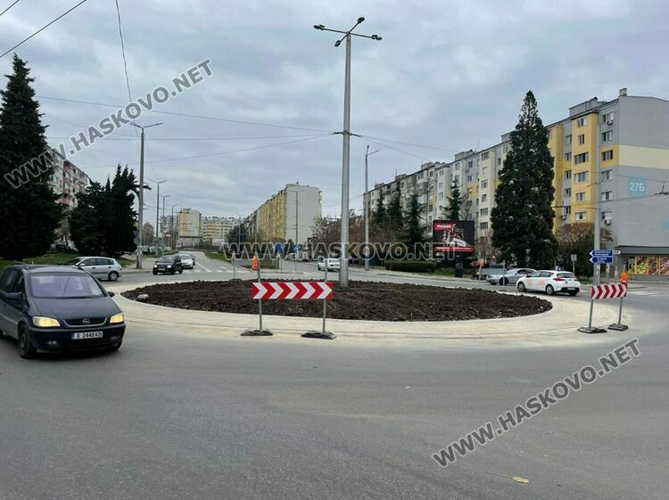 Кръговото до ВиК вече с по-ниско ниво