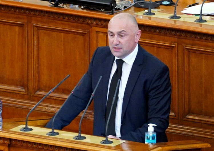Каримански: Да покажем сговор и достойно поведение в НС