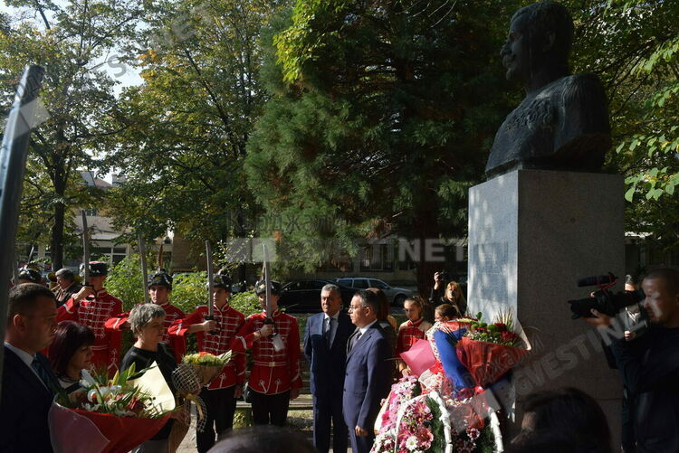 160 години от рождението на генерал-майор Васил Петров Делов.  Освободителят на Кърджали