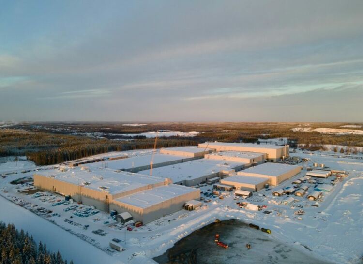 Northvolt пусна в експлоатация първия си гигазавод в Европа, за да конкурира Tesla