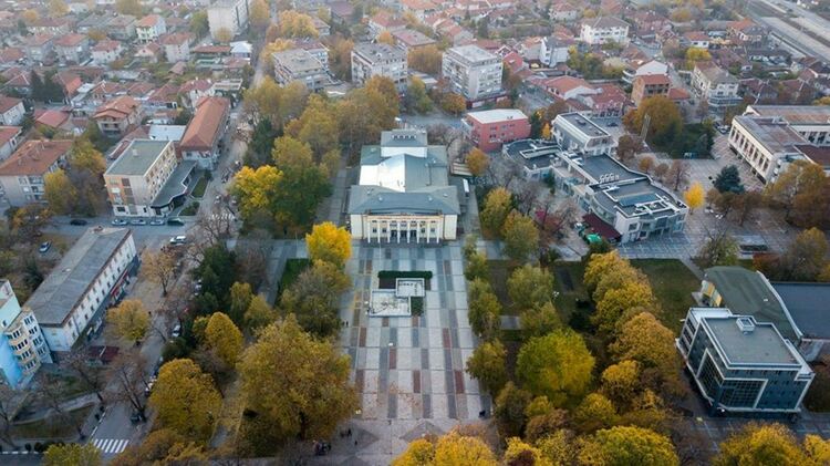 Отчита се спад в сделките на имотния пазар в Първомайско